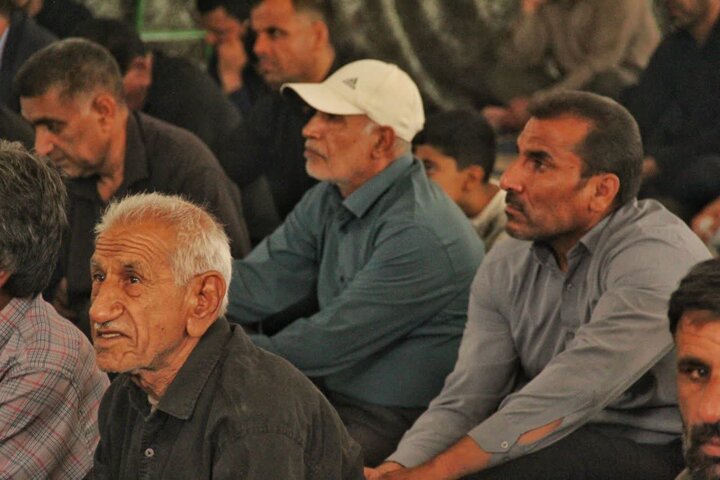 تصاویر/ اقامه نمازجمعه شهرستان نرماشیر