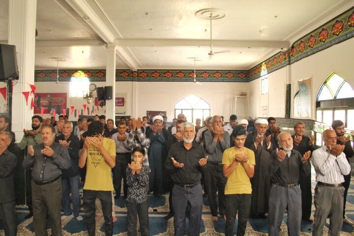 تصاویر/ اقامه نمازجمعه شهرستان نرماشیر