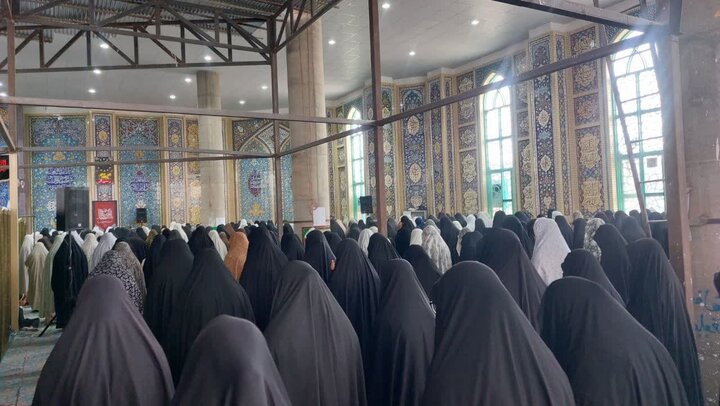 تصاویر/ اقامه نمازجمعه شهرستان برسیر