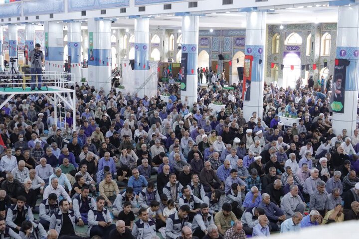 تصاویر/ اقامه نمازجمعه شهر کرمان