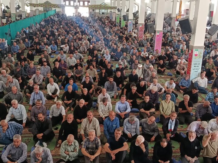 تصاویر/اقامه نماز عبادی سیاسی جمعه در ساوه