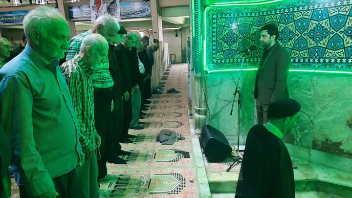 تصاویر/اقامه نماز عبادی سیاسی جمعه در خمین