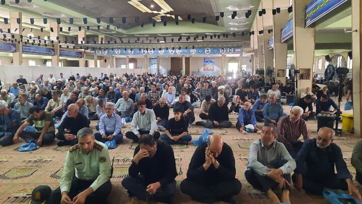 تصاویر/اقامه نماز عبادی سیاسی جمعه در خمین
