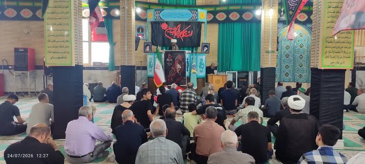 تصاویر/اقامه نماز عبادی سیاسی جمعه در زرندیه