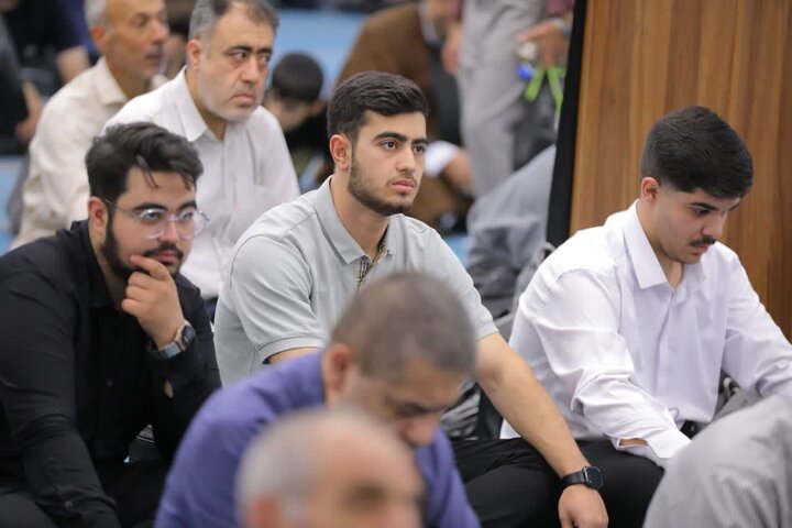 تصاویر/ برگزاری نماز جمعه در ساوجبلاغ