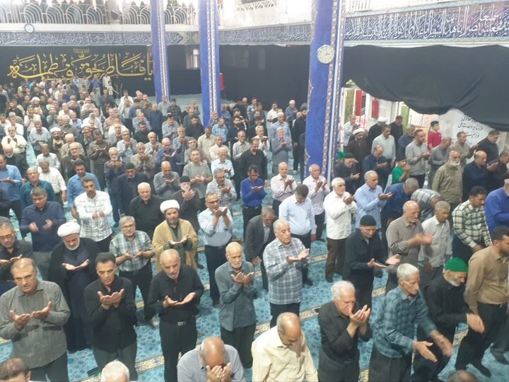 تصاویر/حضور نماینده ولی‌فقیه در کردستان در نماز جمعه شهرستان قروه