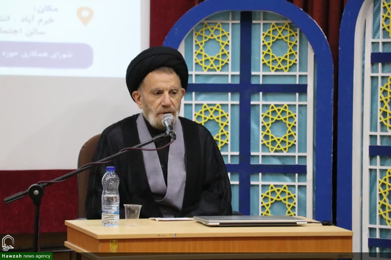 طلاب شاغل در آموزش و پرورش سرمایهای ارزشمند برای تحقق اهداف تربیتی هستند طلاب شاغل در آموزش و پرورش سرمایهای ارزشمند برای تحقق اهداف تربیتی هستند