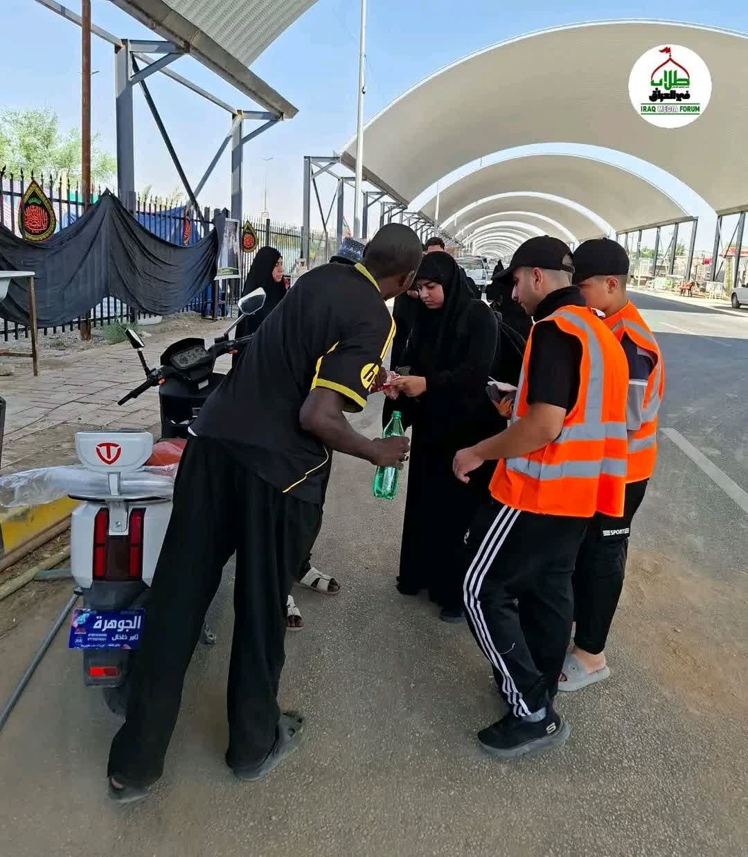 آماده سازی موکب نهضت اسلامی نیجریه در مسیر پیاده روی اربعین+تصاویر