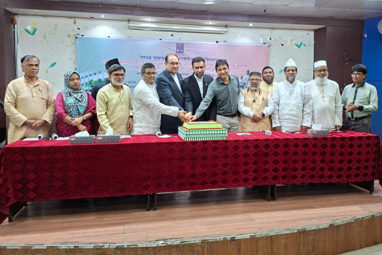 বাংলাদেশে ফার্সি ভাষা শিক্ষার শত বছরের ইতিহাস রয়েছে