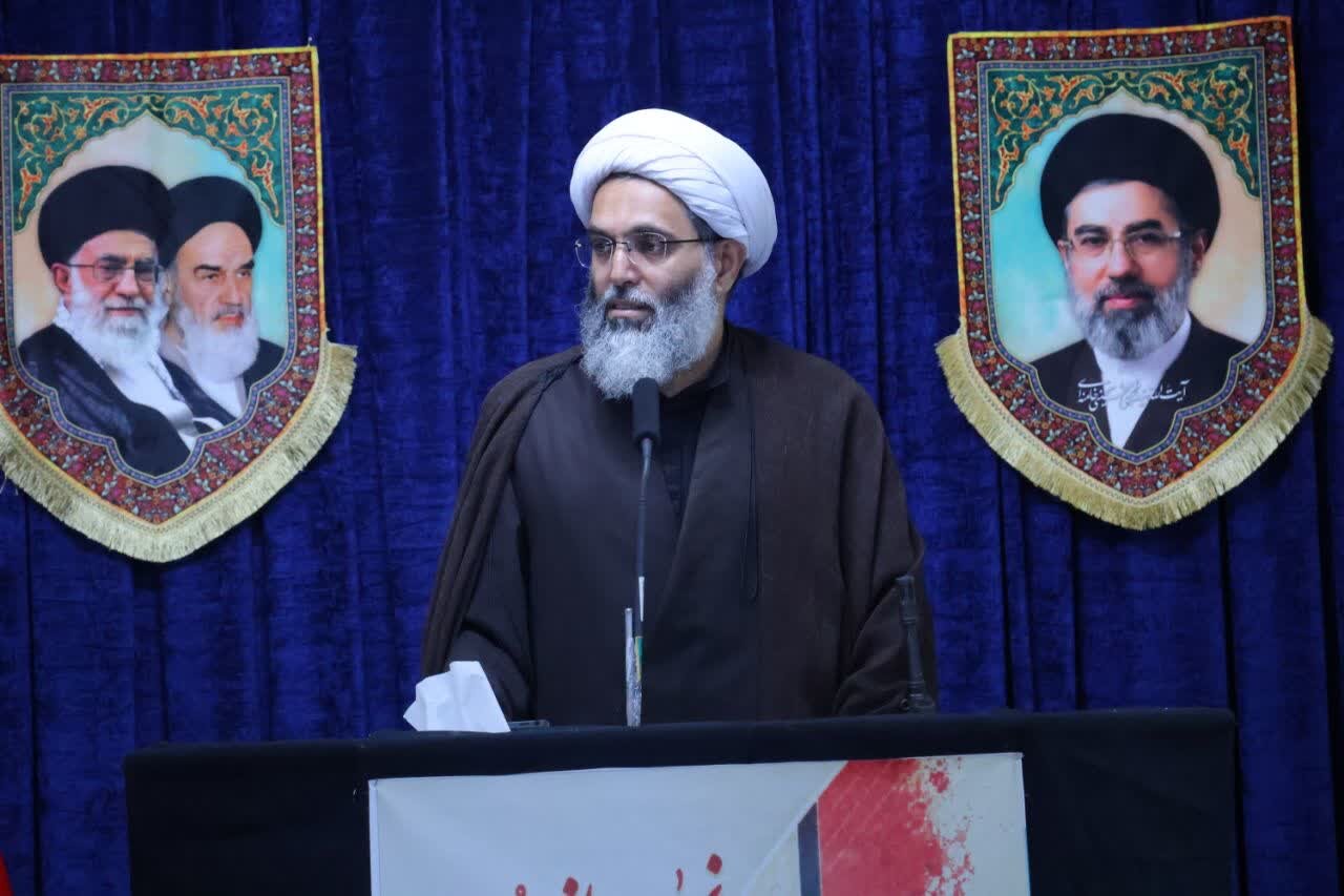 هرمزگان خط مقدم، نیازمند نگاه «منطقه جنگی» در تصمیم‌سازی‌ها است