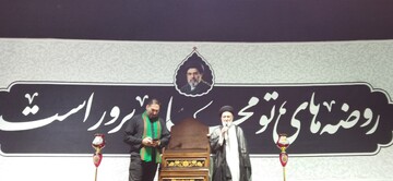 حضور در مراسم پیاده روی اربعین حسینی باید انسان را در مسیر تقرب به پروردگار قرار دهد 
