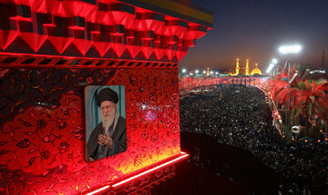 اربعین با امام شهید | اربعین، آیت عظمای الهی است!