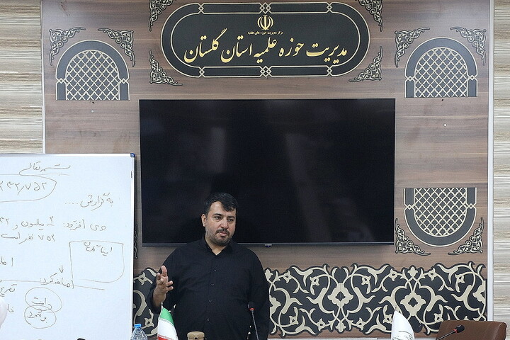 تصاویر/ دوره جامع آموزش مبانی خبرنگاری و سواد رسانه‌ای ویژه طلاب حوزه علمیه استان گلستان