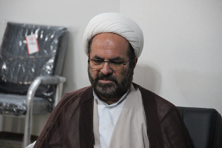 تصاویر / دیدار اعضای ذشورای حوزه علمیه استان قزوین با نماینده مردم قزوین در مجلس خبرگان رهبری