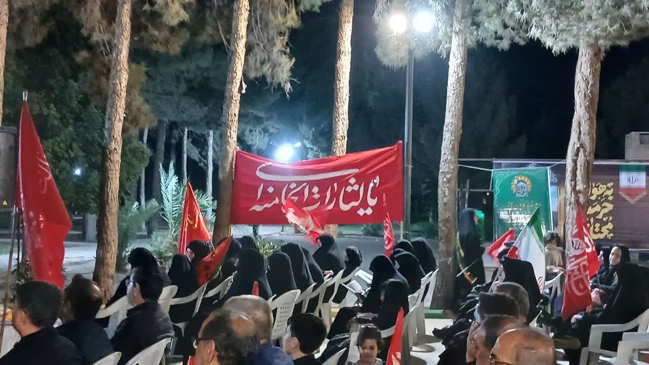 محفل قرآنی «قائد شهید امت» در آران وبیدگل برگزار شد