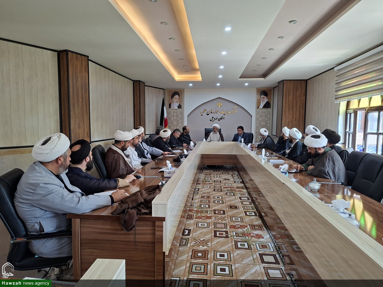 رونمایی کتاب