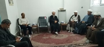 نقش نماز جمعه در ترویج ارزش‌های دینی بررسی شد+عکس