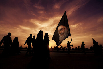بانوی طلبه؛ سفیر خونخواهی و مقاومت در مسیر اربعین