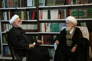 خدشه به وحدت مورد تأکید رهبری، کمک به دشمن است / تاکید بر لزوم برخورد قاطع با اخلالگران امنیت و اقتصاد