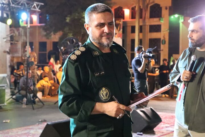 تصاویر / حضور مردم بویین زهرا در ایستگاه صد وچهل وهشتم و برگزاری برنامه های فرهنگی ونظامی -عکس خانم جوشقانی