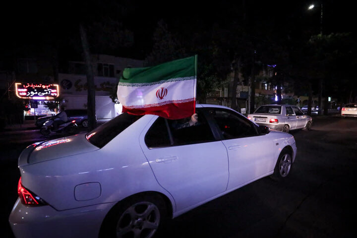 تصاویر / رژه خودرویی مردم استان قزوین در بیعت با رهبر شهید انقلاب اسلامی ایران با حضور امام جمعه قزوین