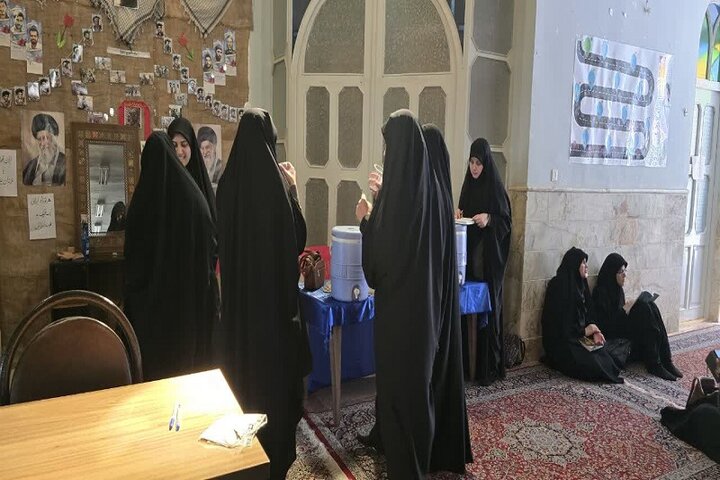آزمون جذب استاد حوزه علمیه خواهران در استان یزد برگزار شد