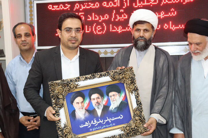 تصاویر/ تجلیل از ائمه جمعه شهرستان دیّر