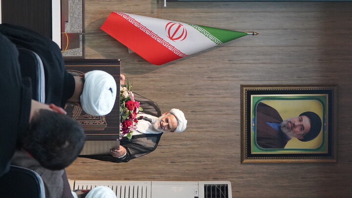 تصاویر|همایش آیین بدرقه مبلّغان  اصفهانی اعزام به اربعین