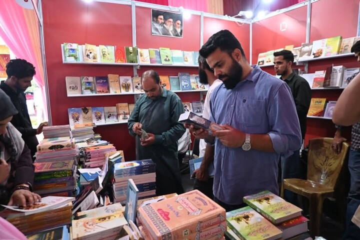 کشمیر میں چنار بک فیسٹیول 2026