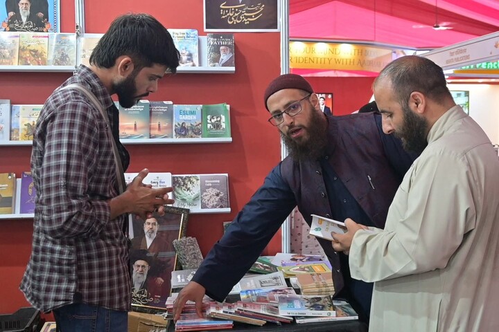 کشمیر میں چنار بک فیسٹیول 2026
