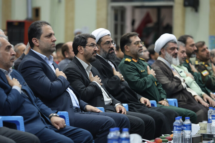 تصاویر /  آیین تجلیل از خادمین ستاد نماز جمعه