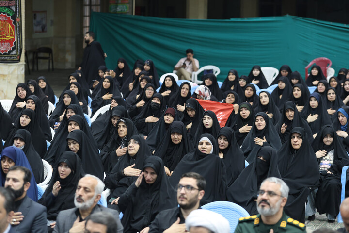 تصاویر /  آیین تجلیل از خادمین ستاد نماز جمعه