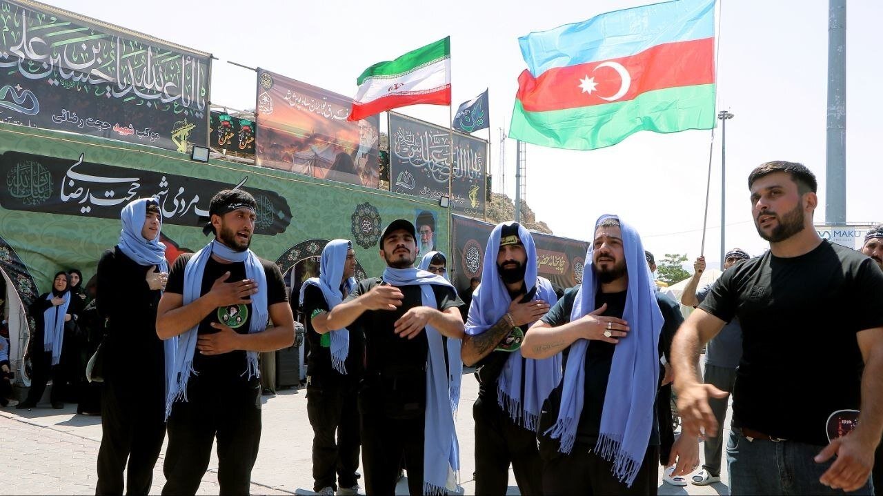 فیلم| فعالیت موکب شهید رضایی در مرز بازرگان