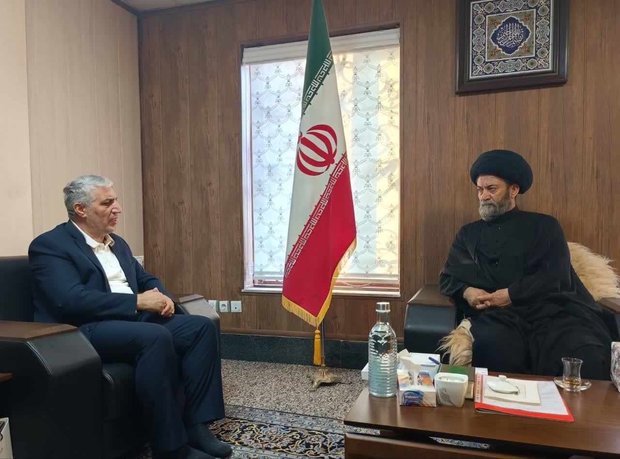 تصاویر/ دیدار سفیر ایران در جمهوری آذربایجان با امام جمعه اردبیل