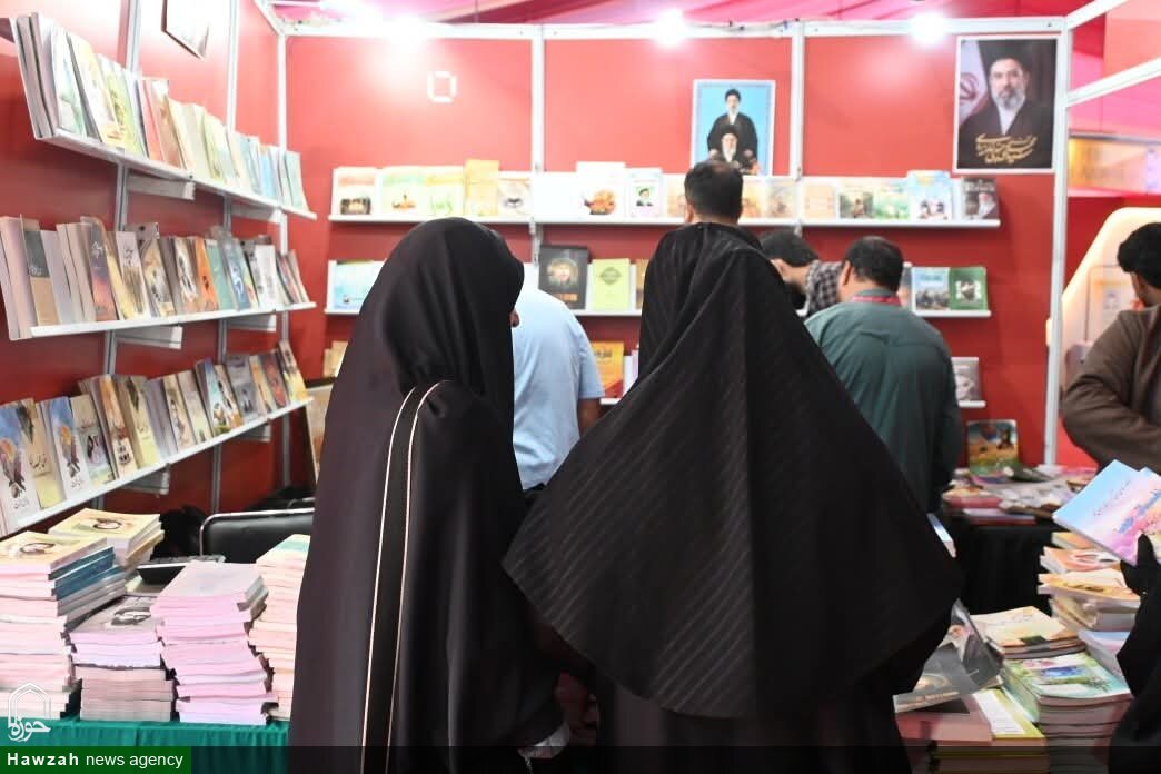 درخشش مکتب اهلبیت(ع) در جشنواره کتاب چنار هند