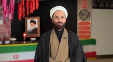 پاسخگویی به شبهات اعتقادی زائران، مأموریت مبلغان تخصصی حوزه در اربعین است/ لباس روحانیت؛ پل ارتباطی زائران با مبلغان