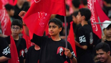 تصاویر / طوفان نوجوانان آرمانی در قبله تهران؛ میثاق ۱۱ هزار نفری در سنگر مسجد
