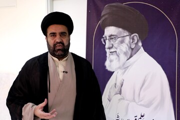 رهبر شهید، پرچمدار وحدت امت اسلامی و حامی همیشگی مظلومان بودند