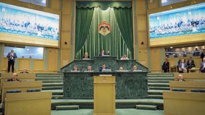پیشنهاد ارسال پیام تسلیت به آمریکا، پارلمان اردن را دچار تنش کرد