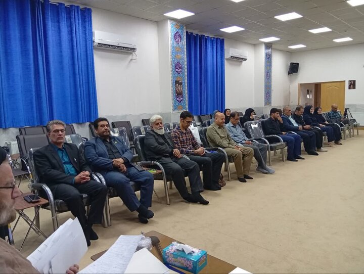 تصاویر/دیدار اصحاب رسانه لرستان با نماینده ولی فقیه در استان