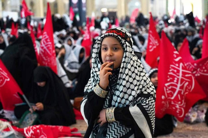 تصاویر / طوفان نوجوانان آرمانی در قبله تهران؛ میثاق ۱۱ هزار نفری در سنگر مسجد