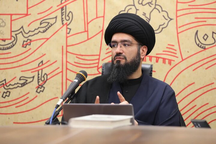 گزارش تصویری/نشست علمی «اربعین؛ فناوری اجتماعی تحقق خونخواهی» با حضور اساتید دانشگاه باقرالعلوم(ع)