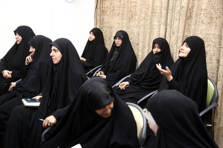 تصاویر/ هم‌اندیشی اصحاب علوم انسانی و اجتماعی پیرامون شهادت امام خامنه‌ای(ره)