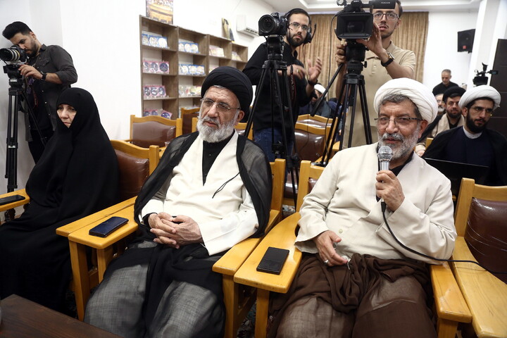 تصاویر/ هم‌اندیشی اصحاب علوم انسانی و اجتماعی پیرامون شهادت امام خامنه‌ای(ره)
