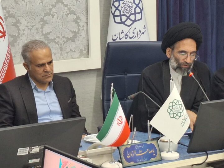 تصاویر/ همایش جمع جمعه با حضورنماینده ولی فقیه درکاشان