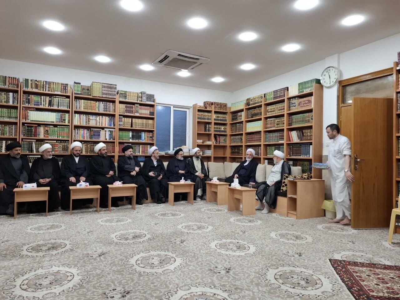 آیت اللہ اعرافی اور آیت اللہ آل راضی کی ملاقات، ایران و عراق کے درمیان مضبوط اتحاد پر زور