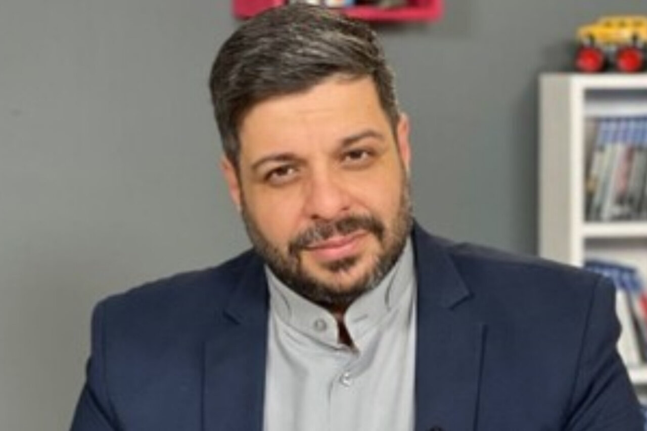 هنرمند باید اربعین را زندگی کند تا بتواند آن را روایت کند هنرمند باید اربعین را زندگی کند تا بتواند آن را روایت کند