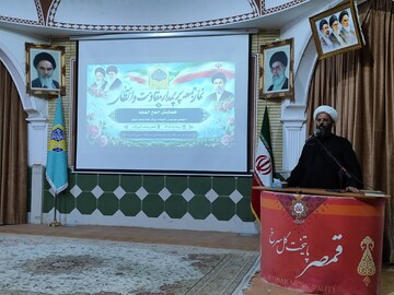 استمرار نماز جمعه به تحکیم ارتباط مردم و مسئولان کمک می‌کند+تصاویر وفیلم