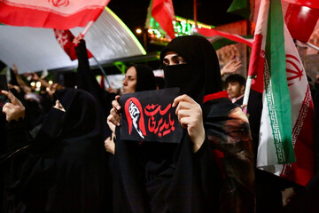 جامانده اما پر حضور