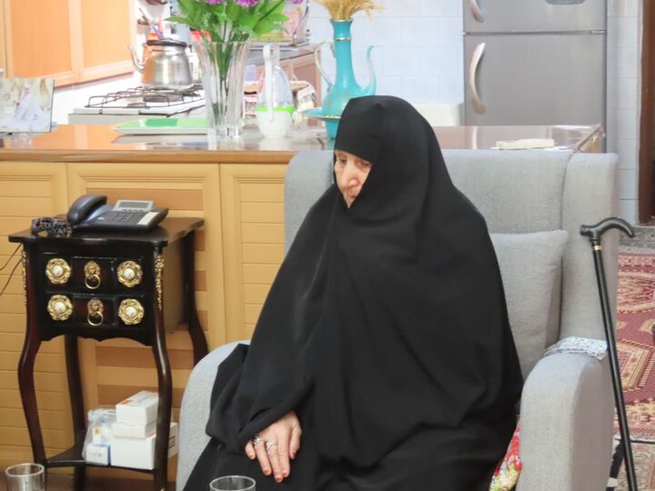 تصاویر/ دیدار مدیر شورای سیاستگذاری ائمه جمعه آذربایجان غربی با 2 خانواده شهید چایپاره ای